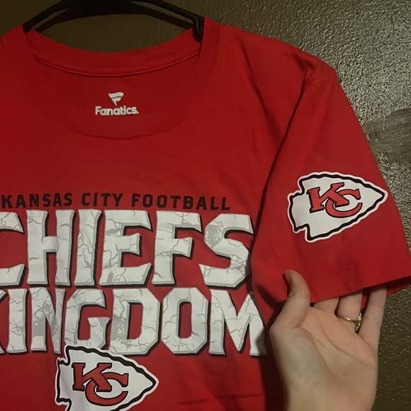 Fanatics NFL KC Chiefs Kingdom Red Short-sleeve Tee / Size Small - Picture 3 of 5
